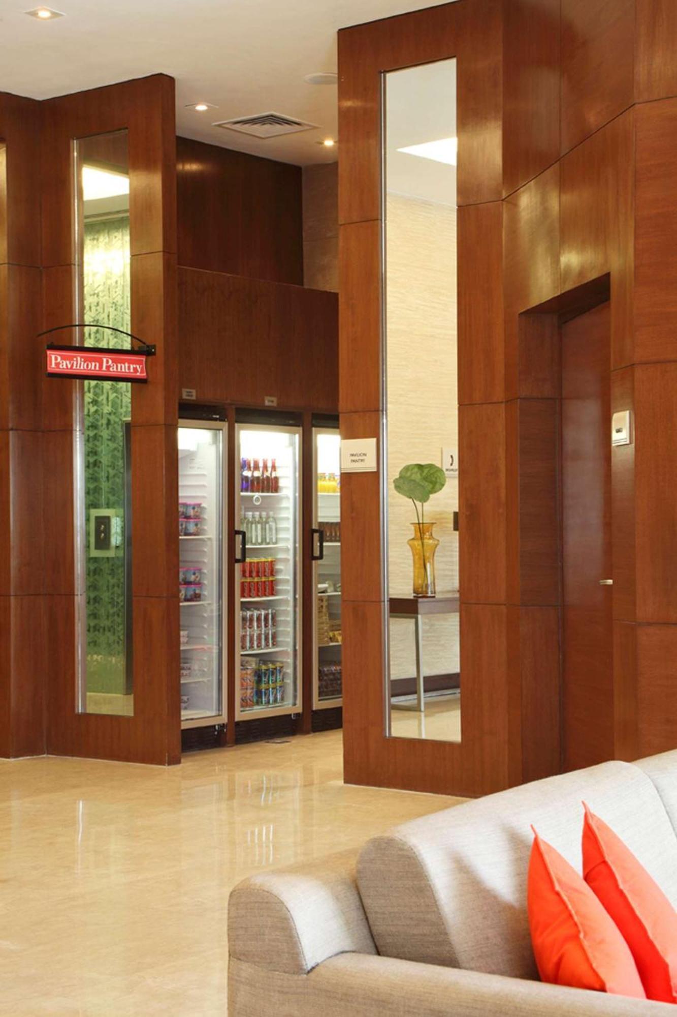 Hilton Garden Inn New Delhi/Saket מראה פנימי תמונה